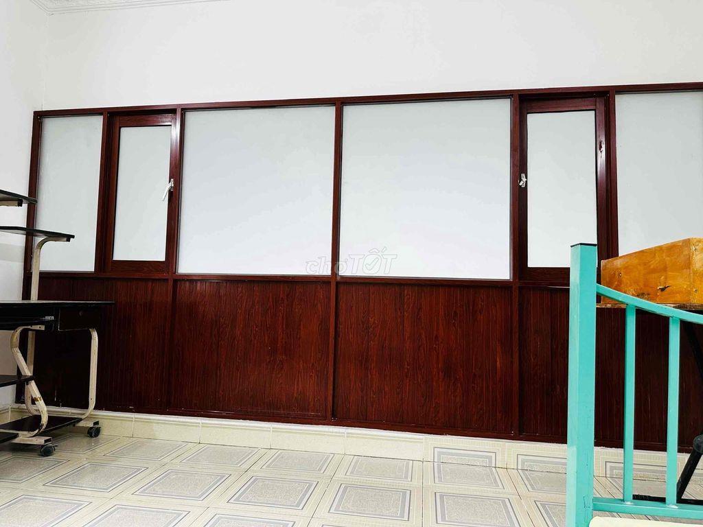 Cho Thuê Nhà Gần chợ Hiệp Bình,/đs 38,p.HBC-3 PN Giá 9tr