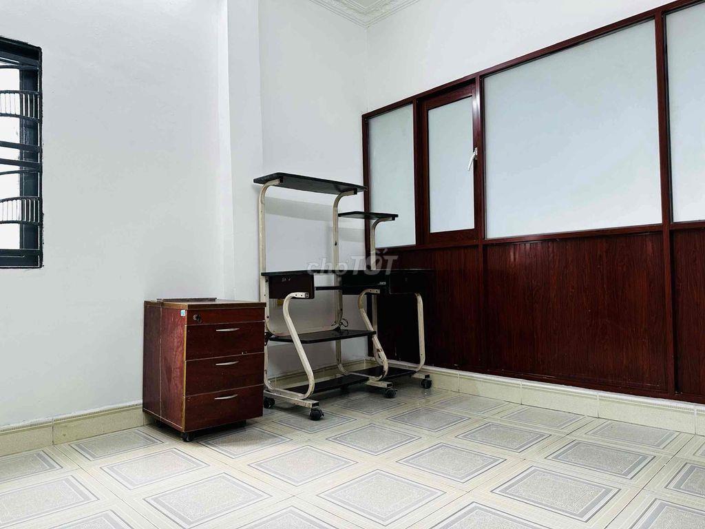 Cho Thuê Nhà Gần chợ Hiệp Bình,/đs 38,p.HBC-3 PN Giá 9tr