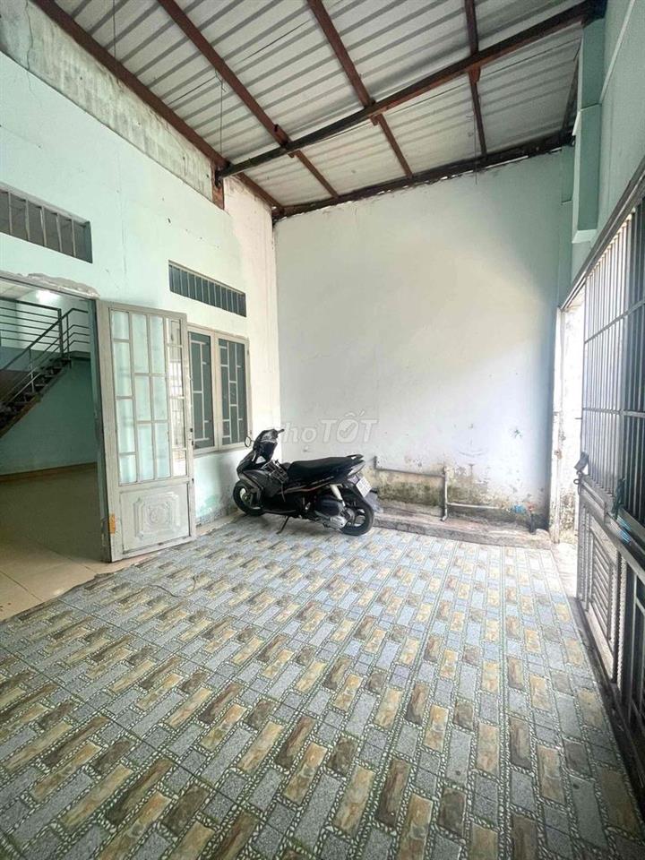 Chỉ 6 Triệu-Nhà Thuê Gần ĐH Ngân Hàng,/đs 10,p.Linh Trung TĐ