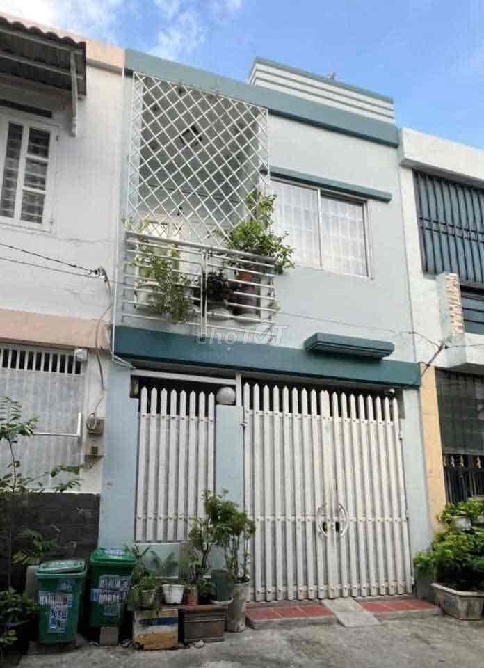 nhà nguyên căn 1 trệt 1 lầu full nội thất
