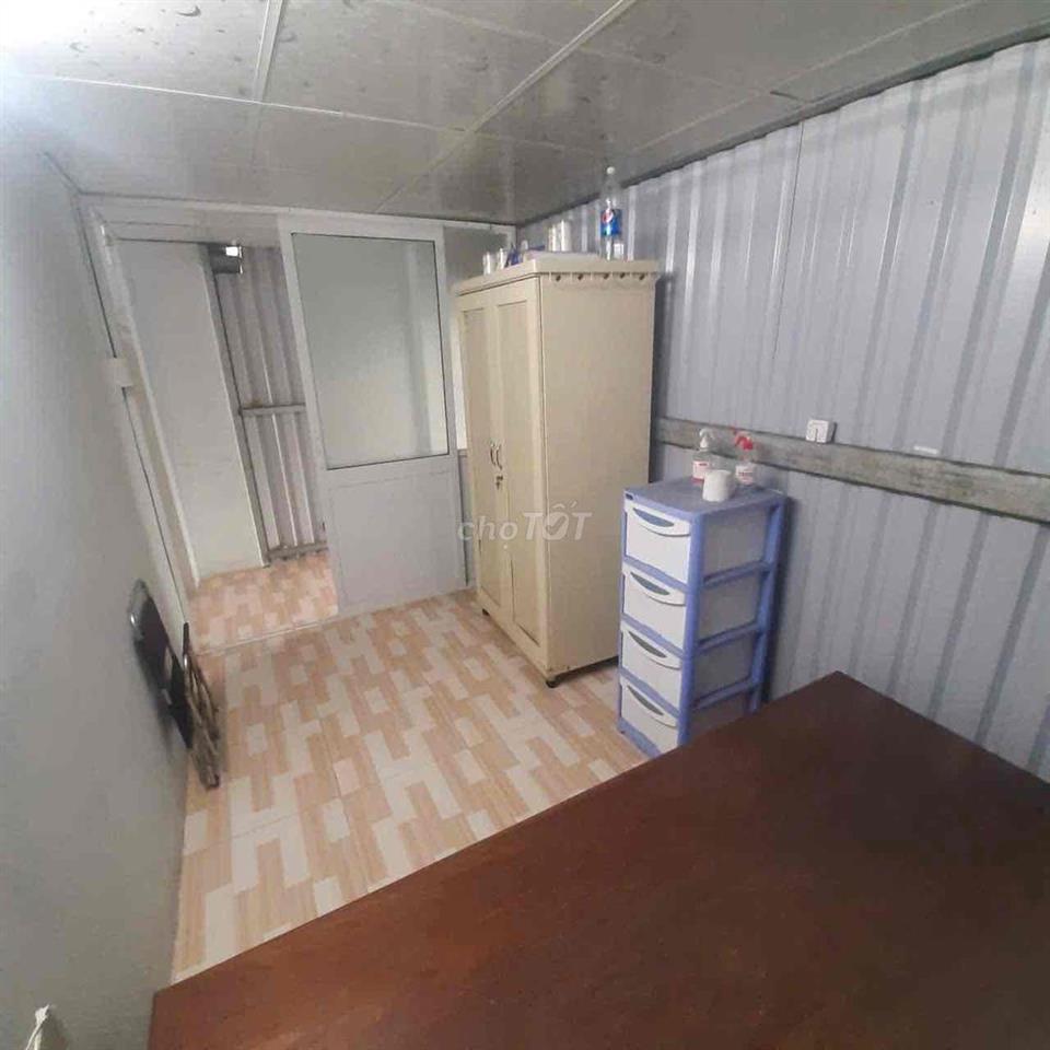 nhà mặt tiền phạm văn đồng