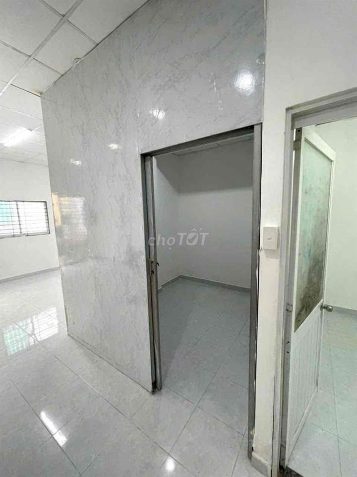 nhà đường linh tây 3 phòng ngủ gần trường, gần chợ thủ đức
