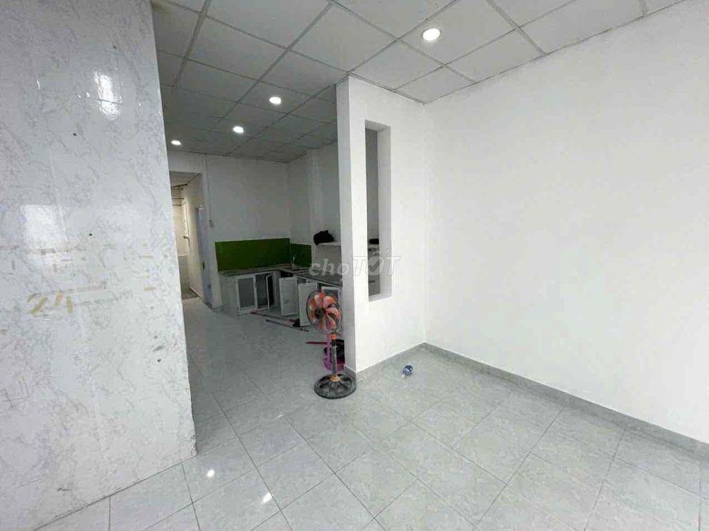 nhà đường linh tây 3 phòng ngủ gần trường, gần chợ thủ đức