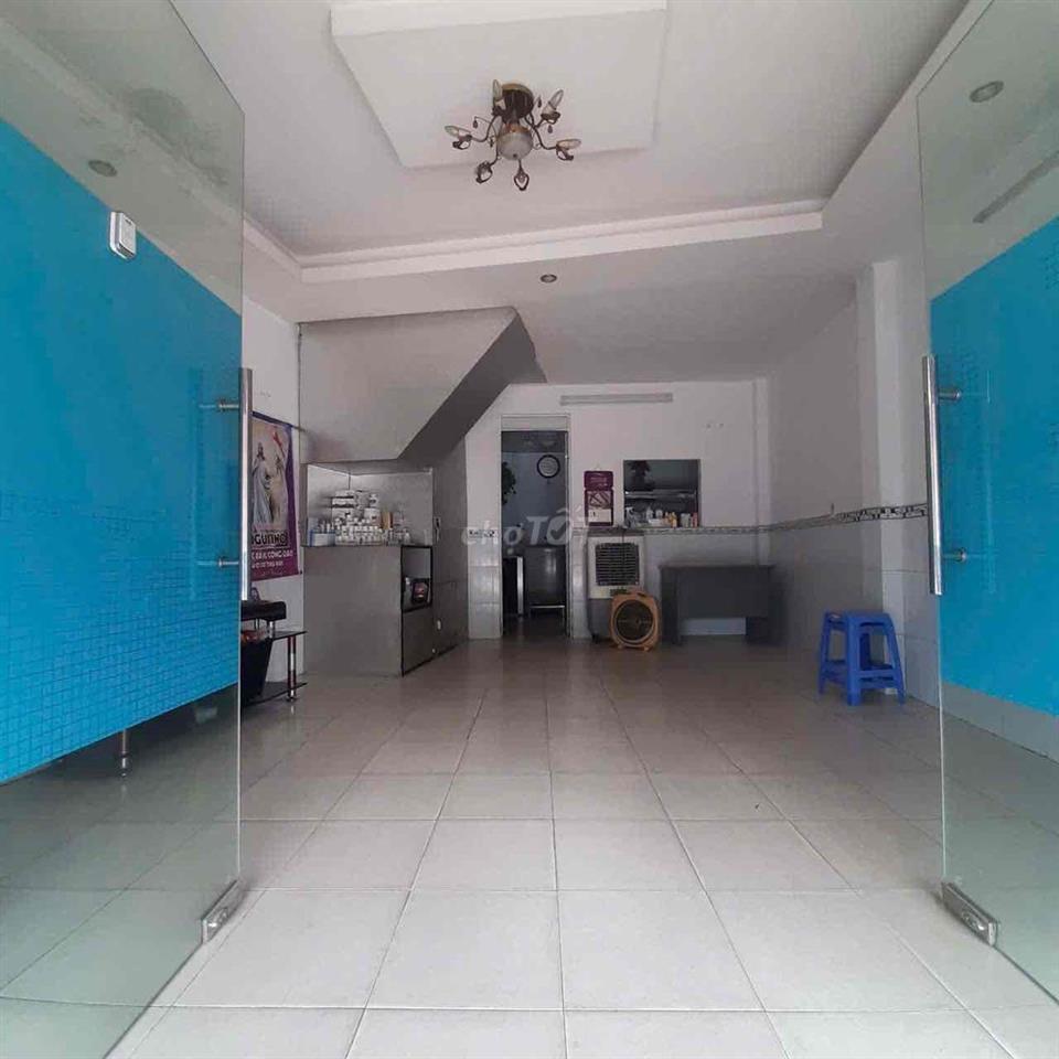 mặt bằng phạm văn đồng vị trí đẹp thích hợp kd mọi ngành nghề