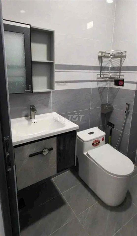 nhà 3 phòng ngủ hẻm xe tải sẵn 3 máy lạnh