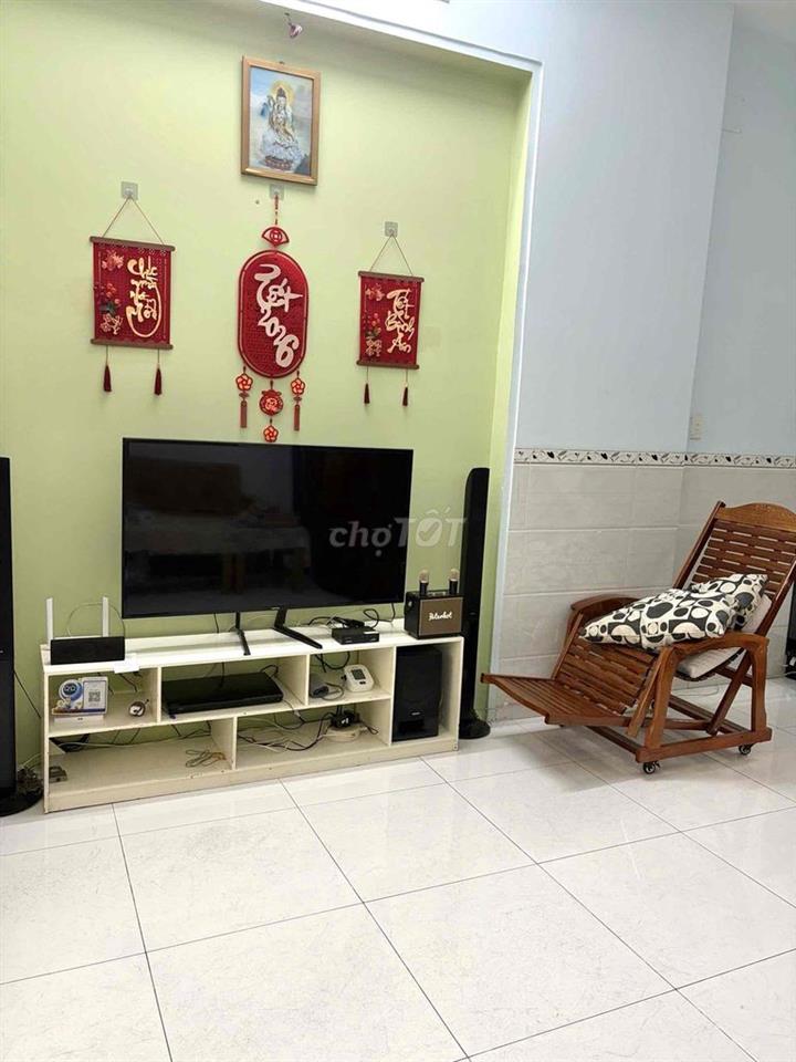 nhà dân cư hồng long hẻm xe hơi có 2 máy lạnh