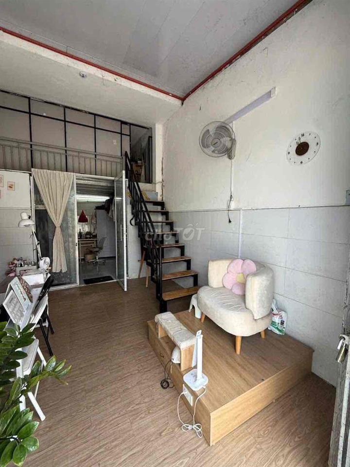 mặt tiền kinh doanh có 1 pn ngủ