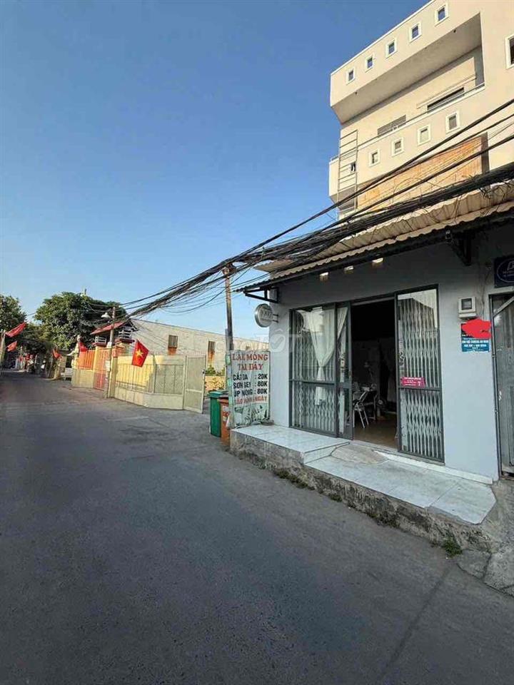 mặt tiền kinh doanh có 1 pn ngủ