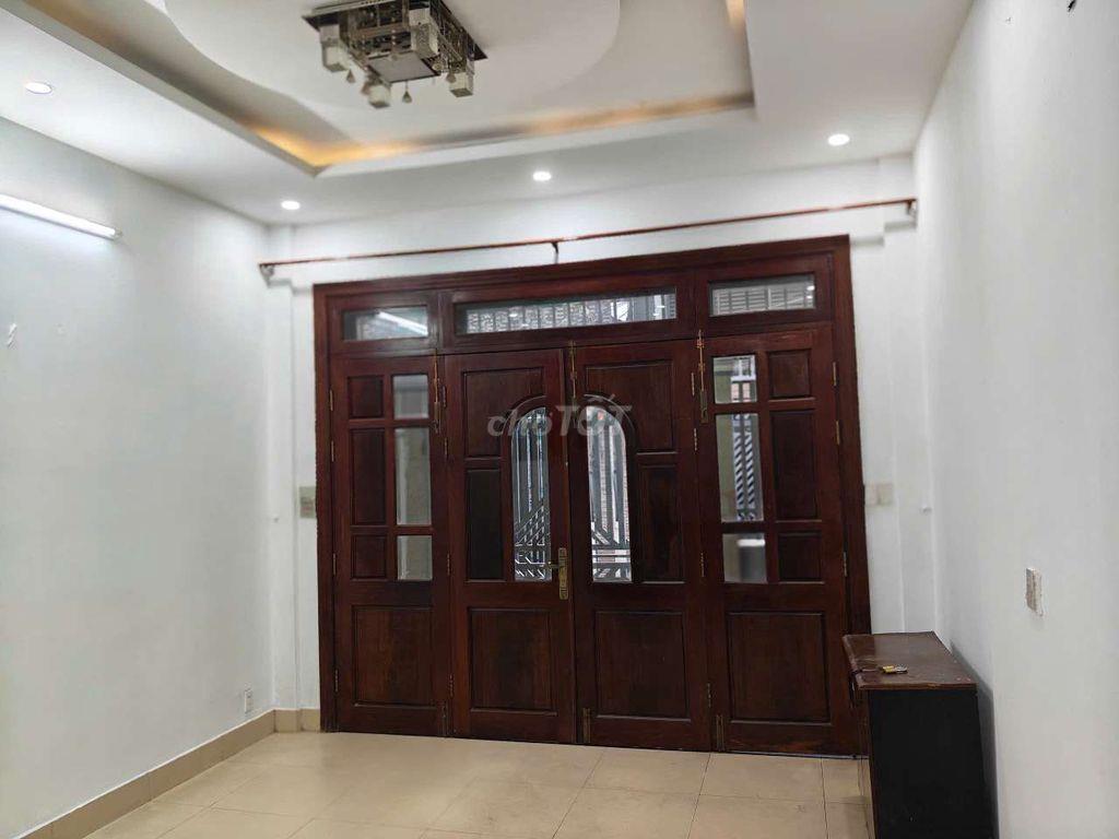 cho thuê nhà đường đường 836 phú hữu q9 