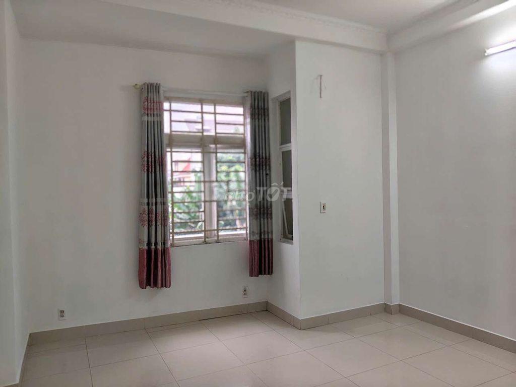 cho thuê nhà đường đường 836 phú hữu q9 