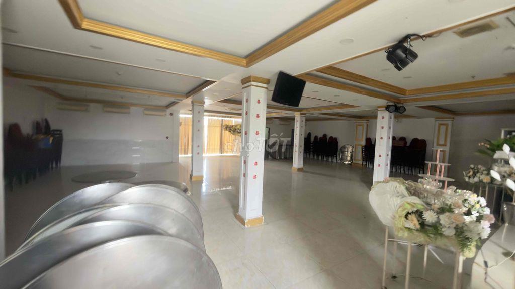 Cho thuê nhà mặt tiền quốc lộ 1, thủ đức