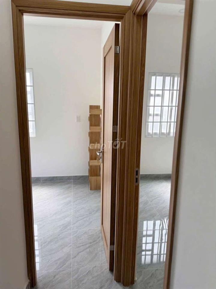 Nhà 2 tầng căn góc Phước Bình, cho thuê ngắn hạn, 3pn-2wc, nhà sạch sẽ