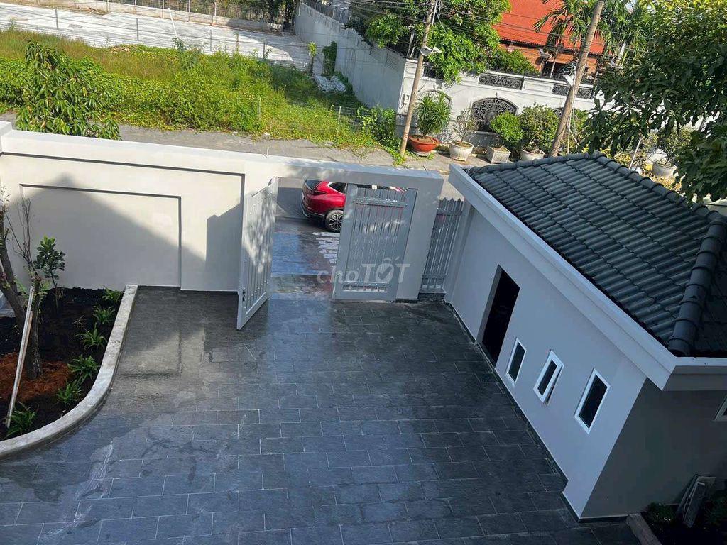 Biệt Thự sân vườn 400m2 KDC BÁCH KHOA | nội thất cơ bản, có gara oto