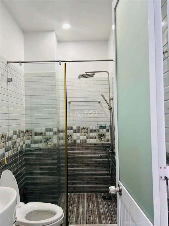 Cho thuê Nhà 3 tầng Liên Phường gần Global City, có nội thất | 4pn-3wc