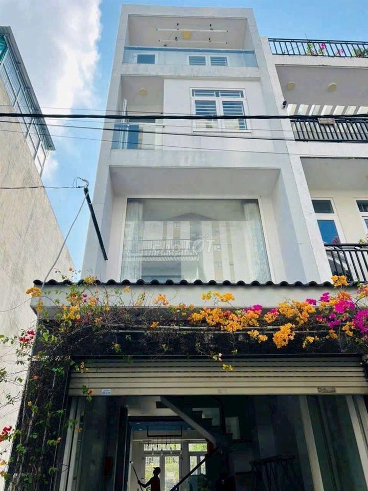Cho thuê Nhà 3 tầng Liên Phường gần Global City, có nội thất | 4pn-3wc