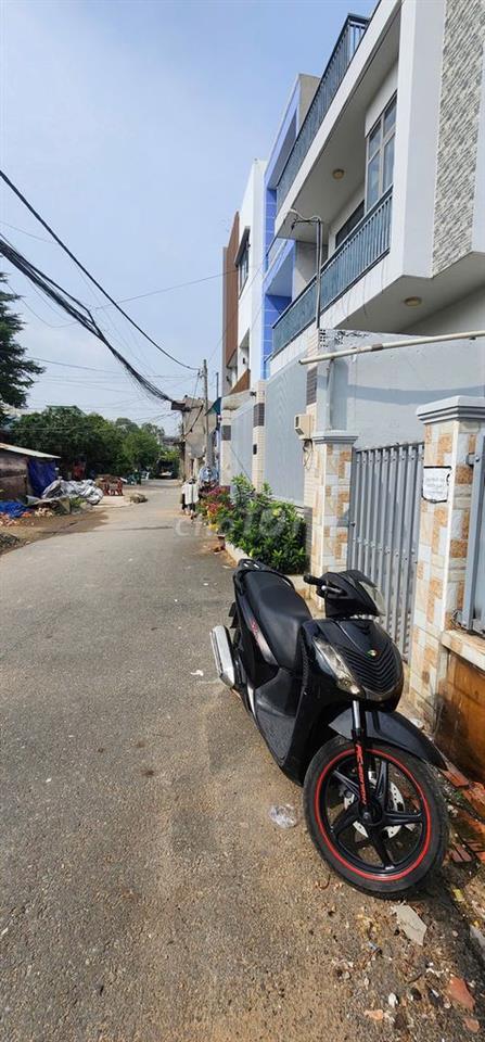 Nhà nguyên căn giá rẻ Thủ Đức