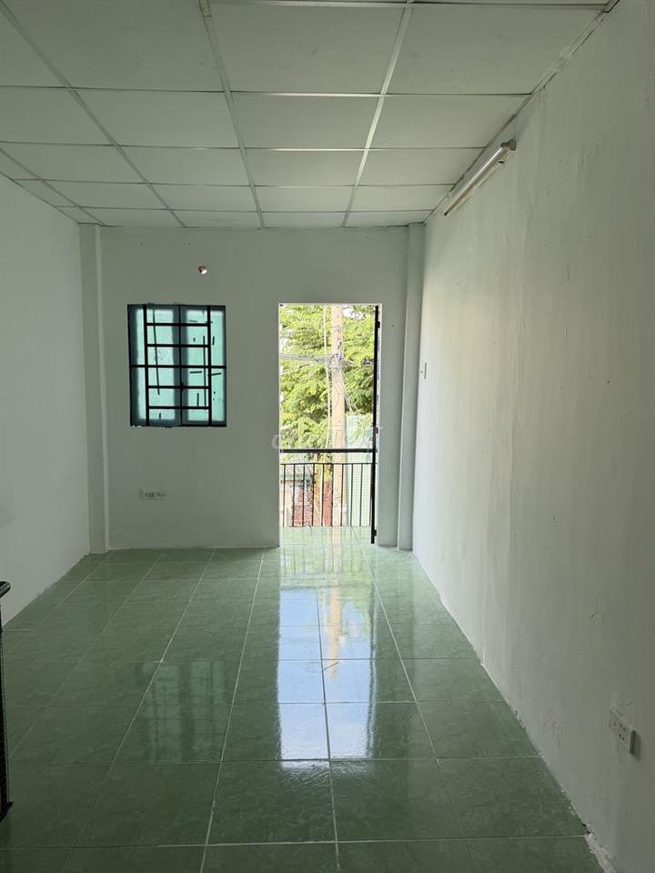 Cho thuê nhà nguyên can