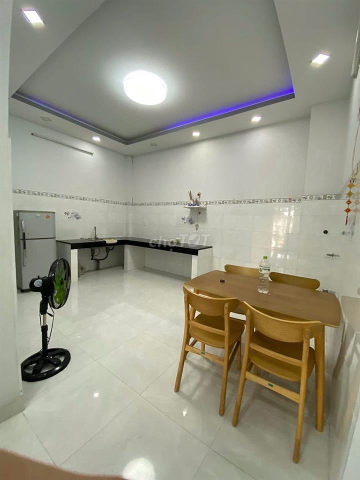 Cho thuê nhà Nguyên căn 2PN - 2WC tại Quận 9 - gần KHU CNC
