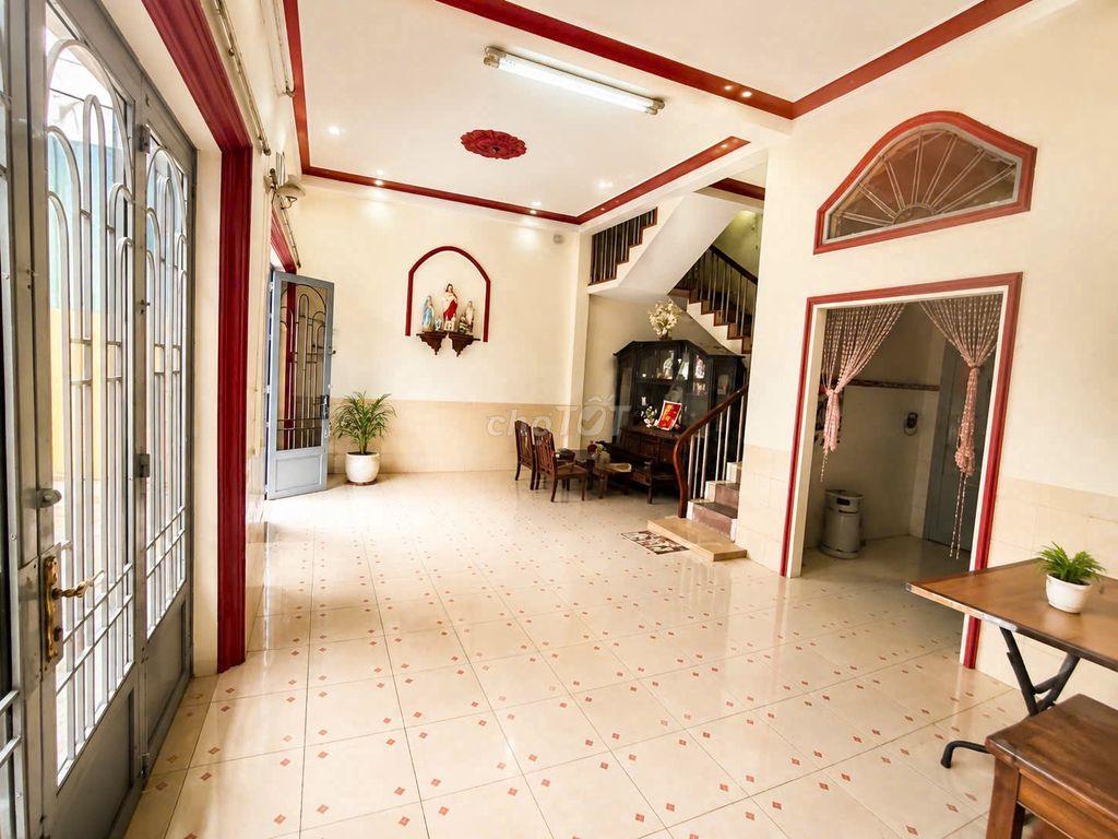 Cho thuê nhà nguyên căn ngay chợ Linh Đông, Thủ Đức cũ