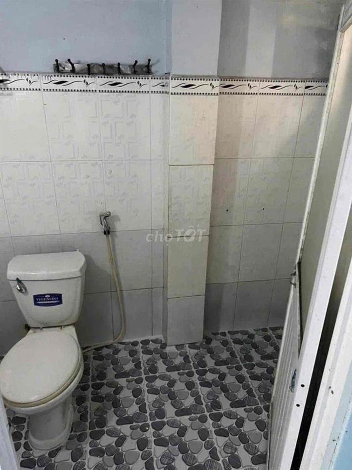 Cho thuê nhà Cấp 4 Hẻm Đường 3, Tăng nhơn phú B, Quận 9 cũ