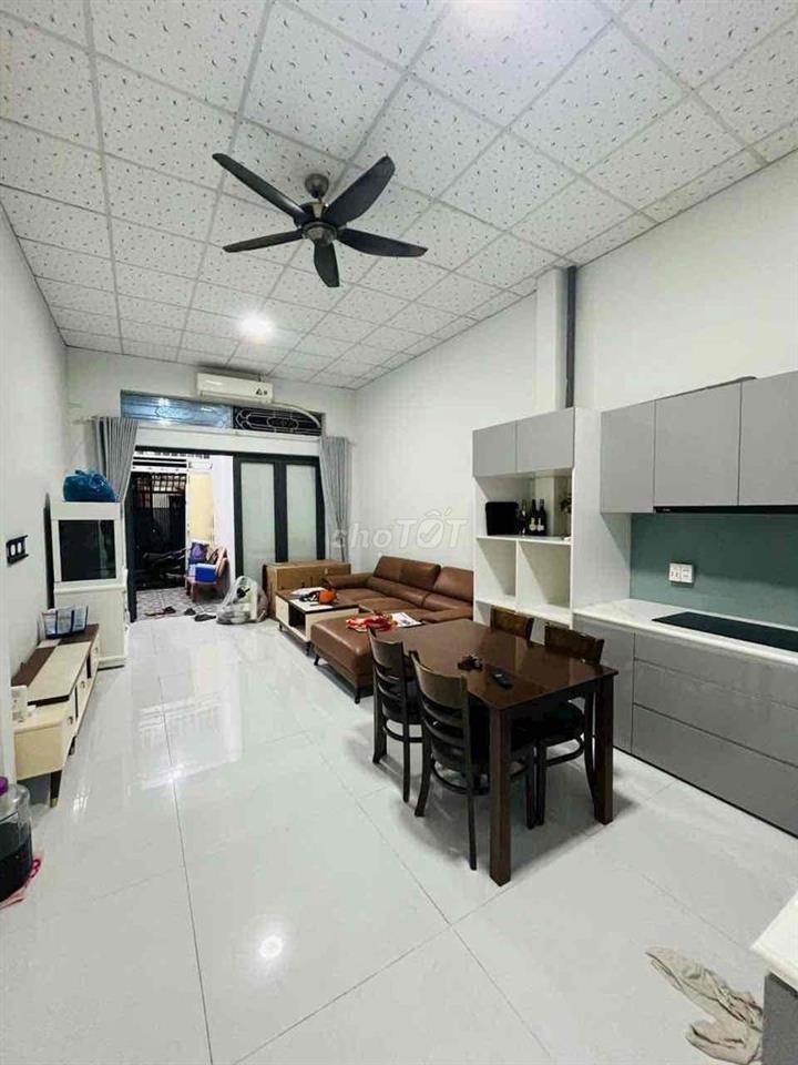 Cho thuê nhà Trệt Lững Hẻm Đường Dương Đình Hội, Phước Long, Quận 9