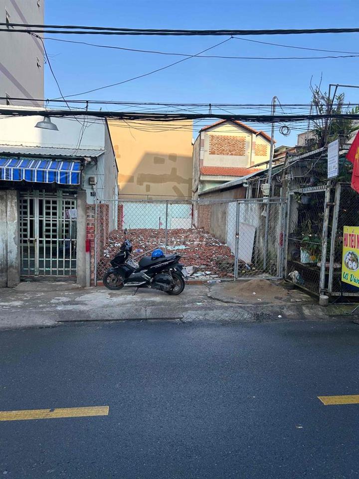mặt tiền kinh doanh đường 8