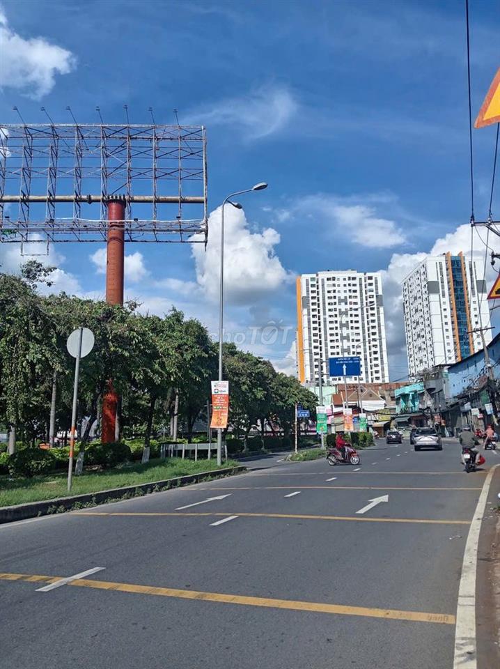 Cho Thuê Nhà Cấp 4 Có gác lửng ,Gần Quốc Lộ 1A, DT 48m2. Gía 5 triệu