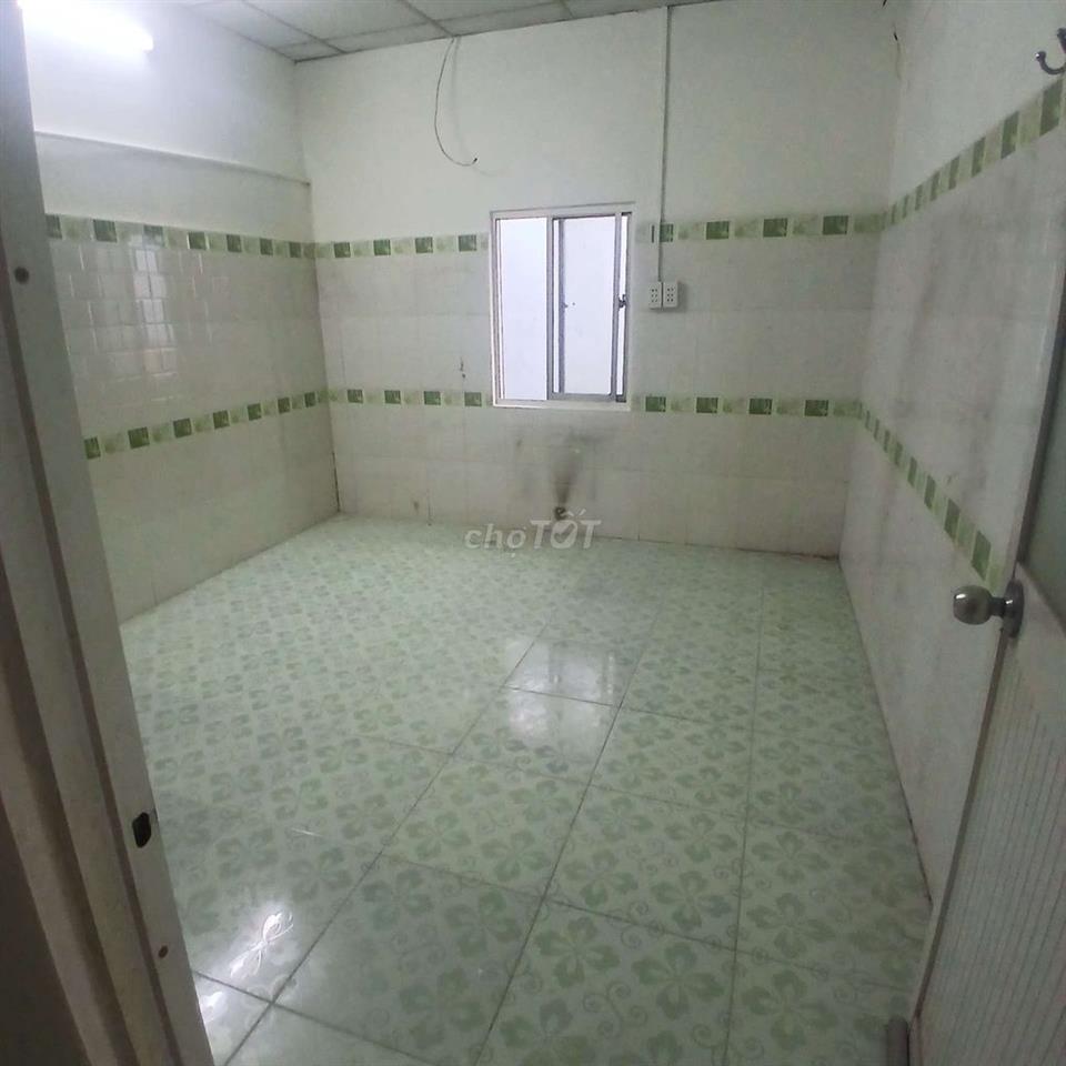 cho thuê nhà. ngay cầu vượt gò Dưa