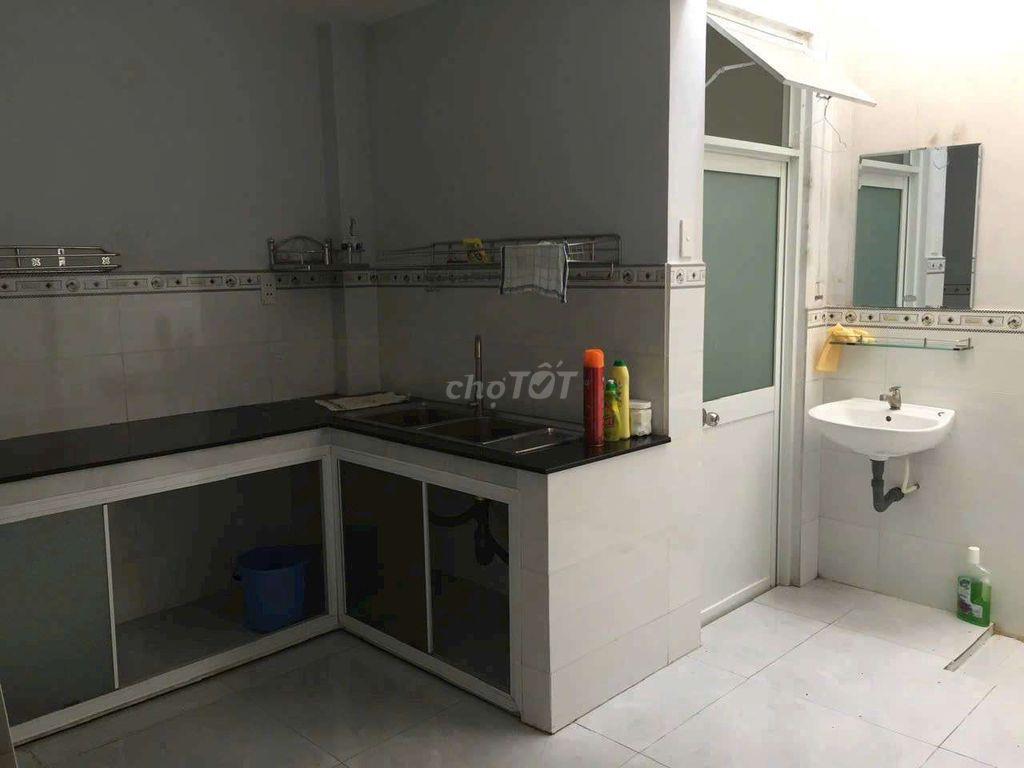 NHÀ CẤP 4,CÓ GÁC LỬNG QUẬN 9 CŨ GIÁ 3TỶ750TR