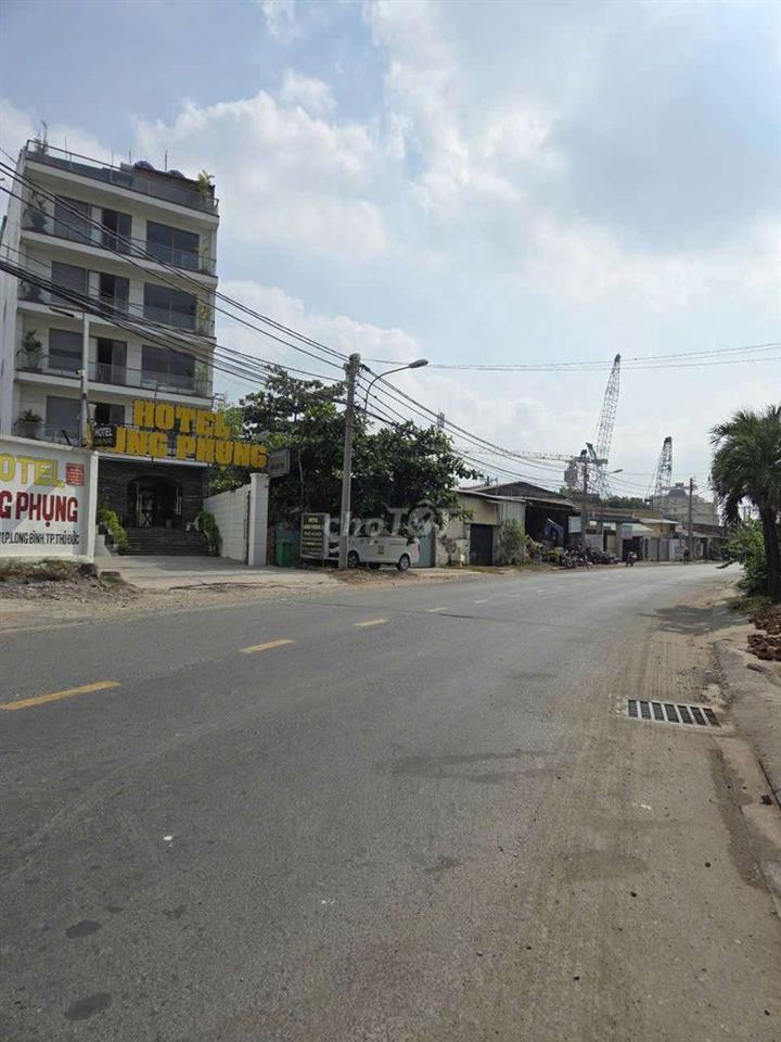 ĐẤT MẶT TIỀN ĐƯỜNG 11,BẾN XE MIỀN ĐÔNG MỚI 130M2 GIÁ 19,5 tỷ
