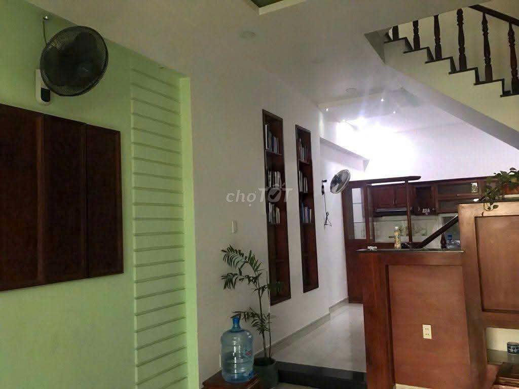 🚨 NHÀ FULL NỘI THẤT – HẺM Ô TÔ – GẦN BV THỦ ĐỨC 🚨