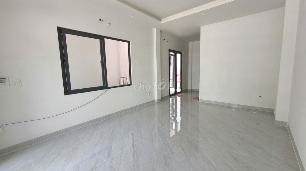 MẶT TIỀN KINH DOANH TRUNG TÂM THỦ ĐỨC – MỚI 100% – ĐƯỜNG RỘNG 20M