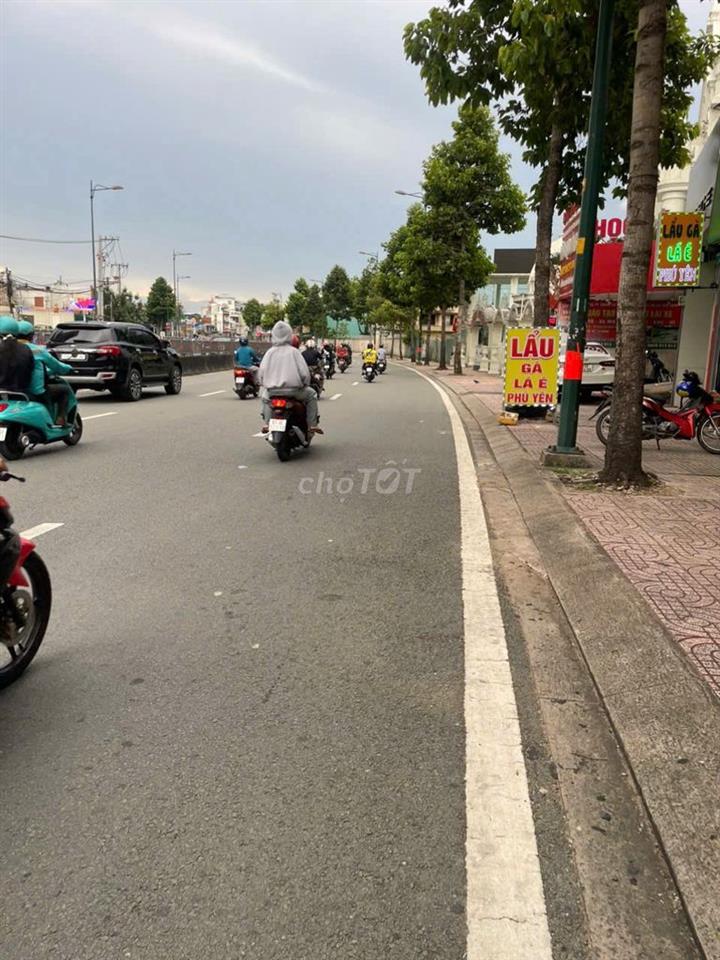 Mặt bằng Kinh doanh, Kha Vạn Cân, 6.5 x 35m, gái 32tr/ tháng