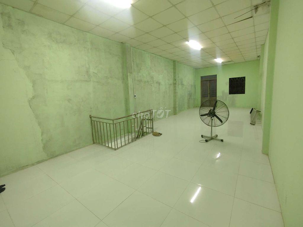 Cho thuê nhà nguyên căn trống suốt Đường số 15, KP3, Thủ Đức