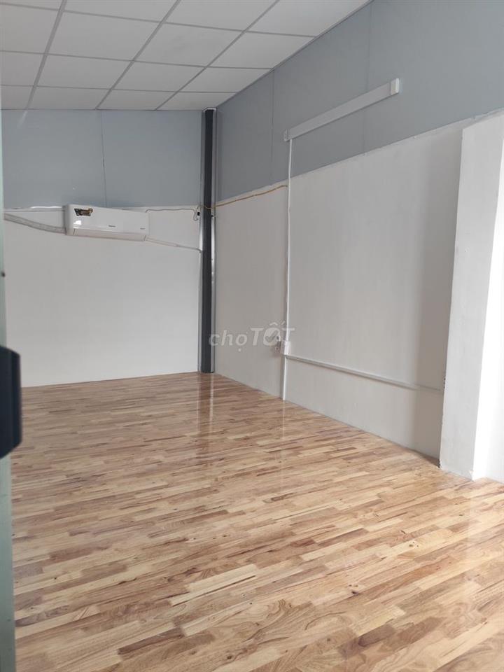 Nhà panel mới xây