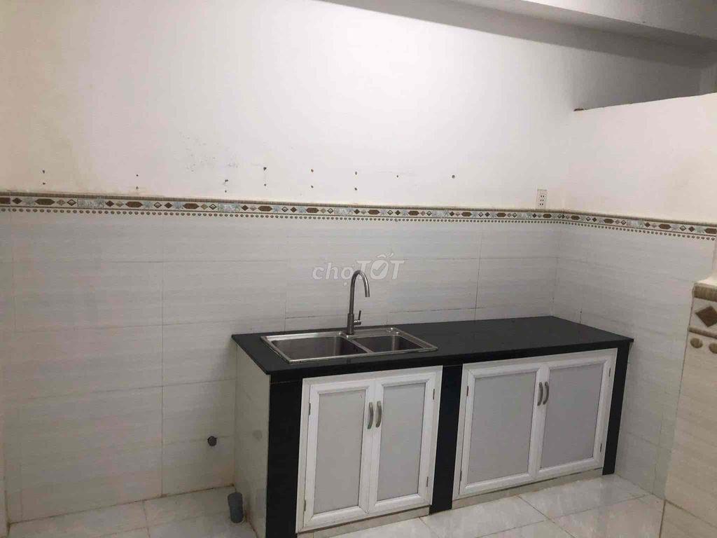 Cho thuê nhà 80m2 (5x16), 7 triệu, hướng Tây Nam, hẻm xe tải