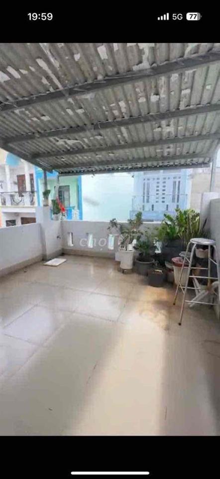 Cho thuê nhà tại hẻm 148 Tây Hoà, hẻm xe hơi