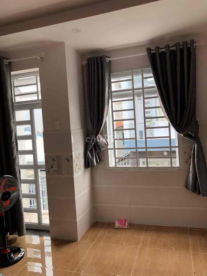 Cho thuê nhà tại hẻm 148 Tây Hoà, hẻm xe hơi