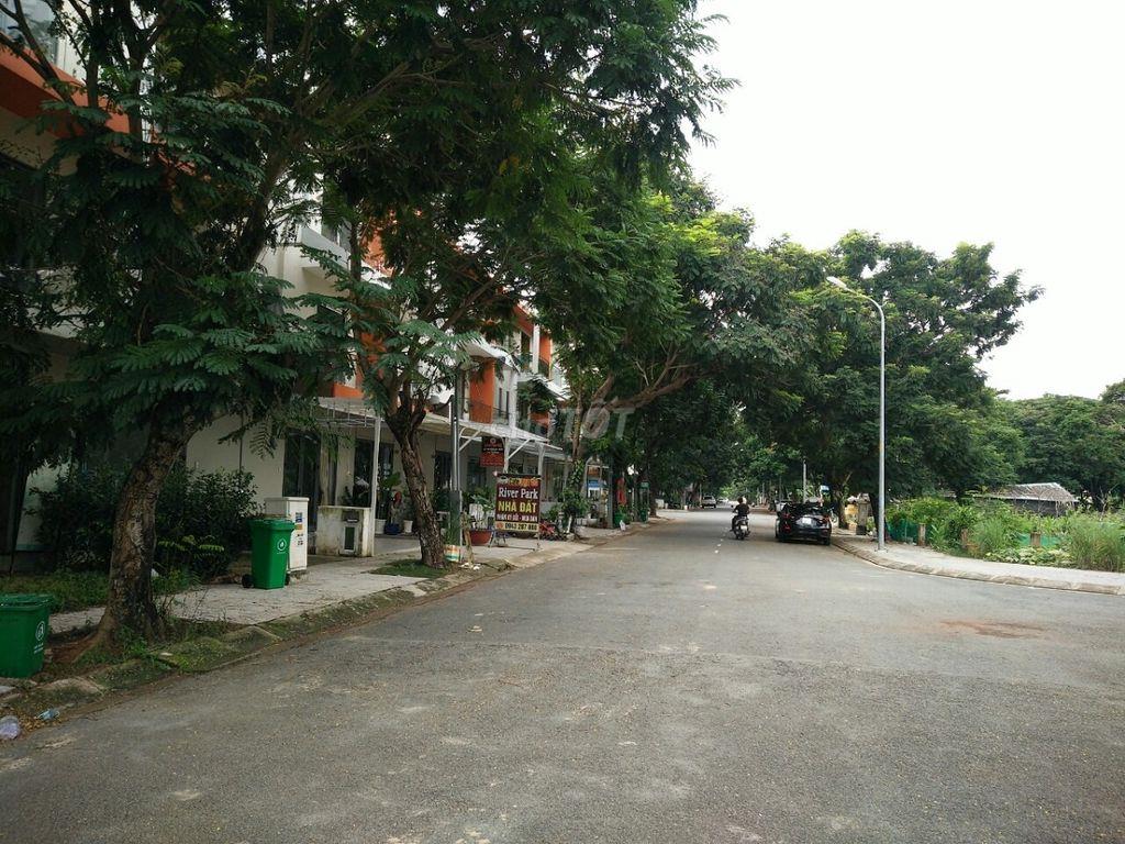 Cho thuê nhà thô, kho hàng