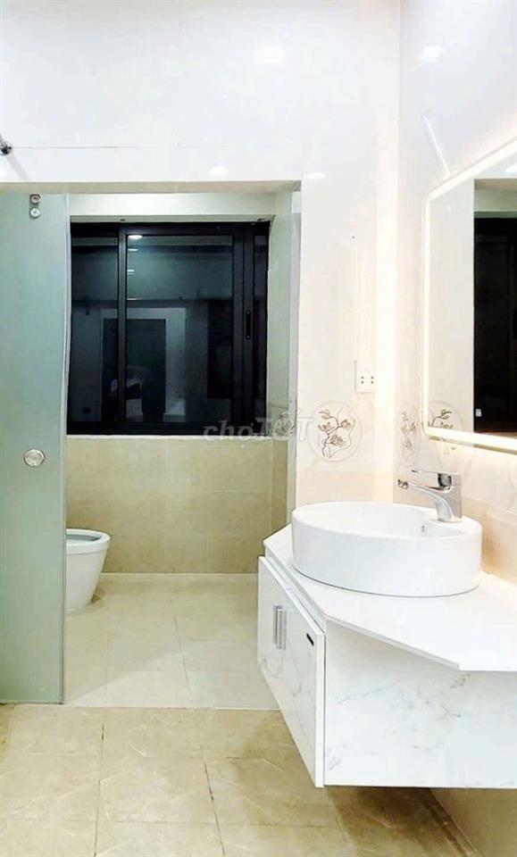 Cho Thuê Văn Phòng Tầng Trệt Căn Góc KĐT Vạn Phúc
