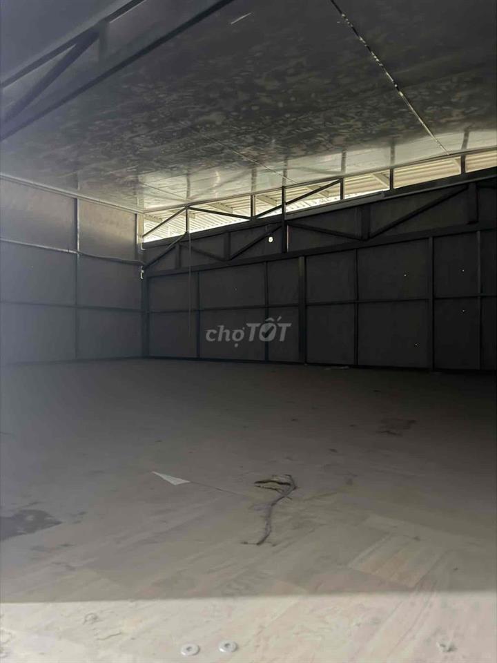 cho thuê kho bãi 400m2