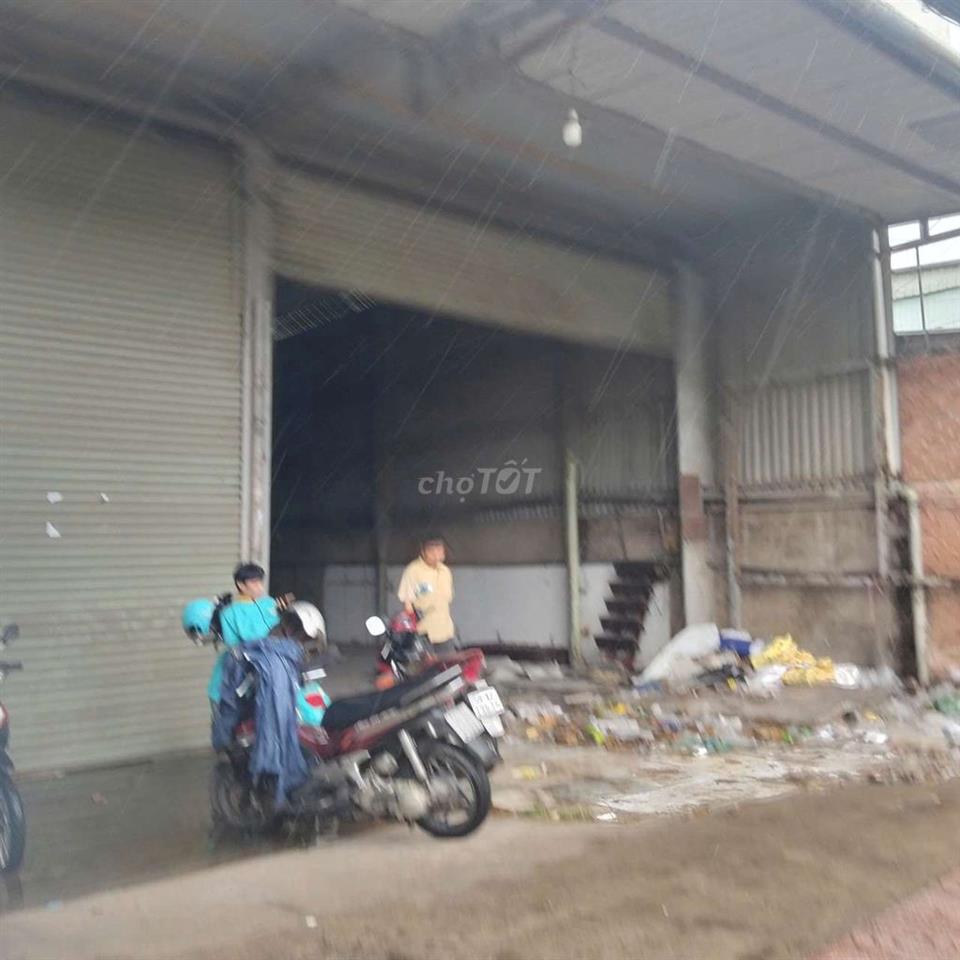 CHO THUÊ NHÀ XƯỞNG MẶT TIỀN KD _ ĐƯỜNG NGUYỄN VĂN TĂNG,_ LONG THẠNH Mỹ