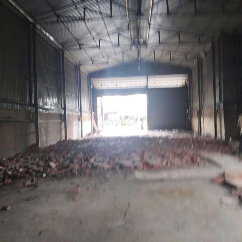 CHO THUÊ NHÀ XƯỞNG MẶT TIỀN KD _ ĐƯỜNG NGUYỄN VĂN TĂNG,_ LONG THẠNH Mỹ
