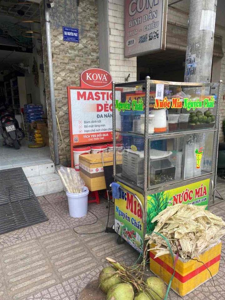 Mặt bằng bán nước mía,nước cam,cafe mang đi