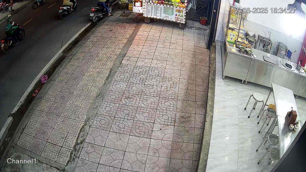 Cần cho thuê lại quán có tất cả đồ đạc trên trục đường đắc địa