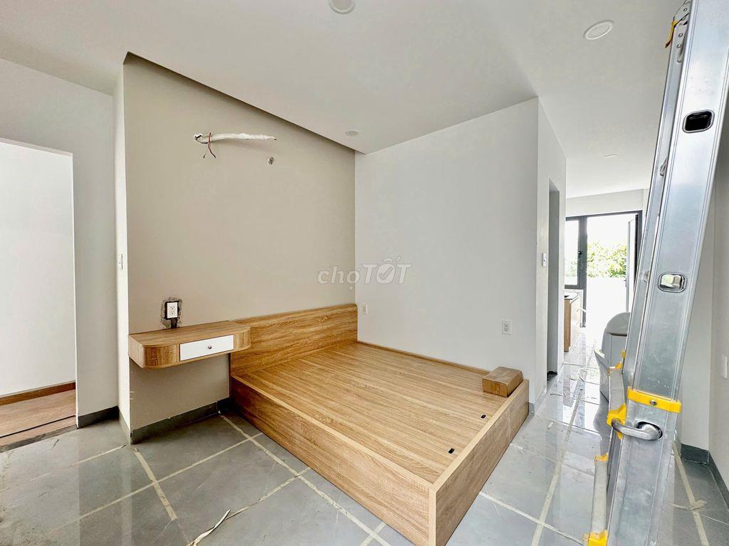 Dự án độc quyền ngay Man Thiện, tòa nhà mới xây, bancon, thang máy,...