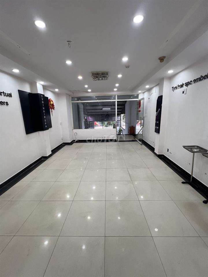 Mặt Bằng Ngay Đường Man Thiện