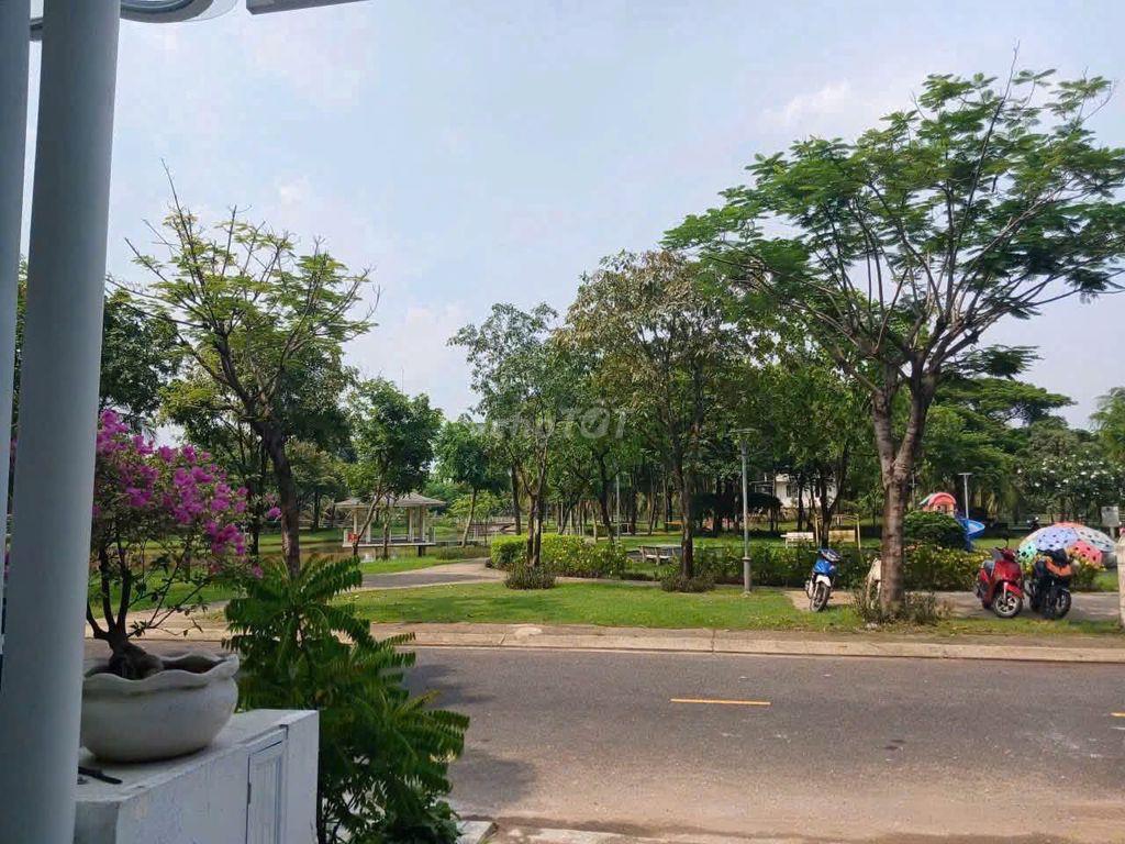 Biệt thự Park Riverside 260m² – 3PN + phòng làm việc– 20 triệu/tháng