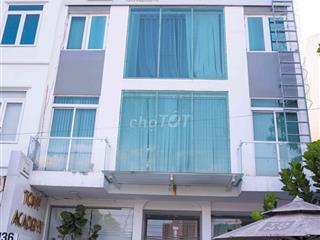 Cho Thuê toà nhà văn phòng mặt tiền nguyễn hoàng q2 4 sàn 8x20 hầm