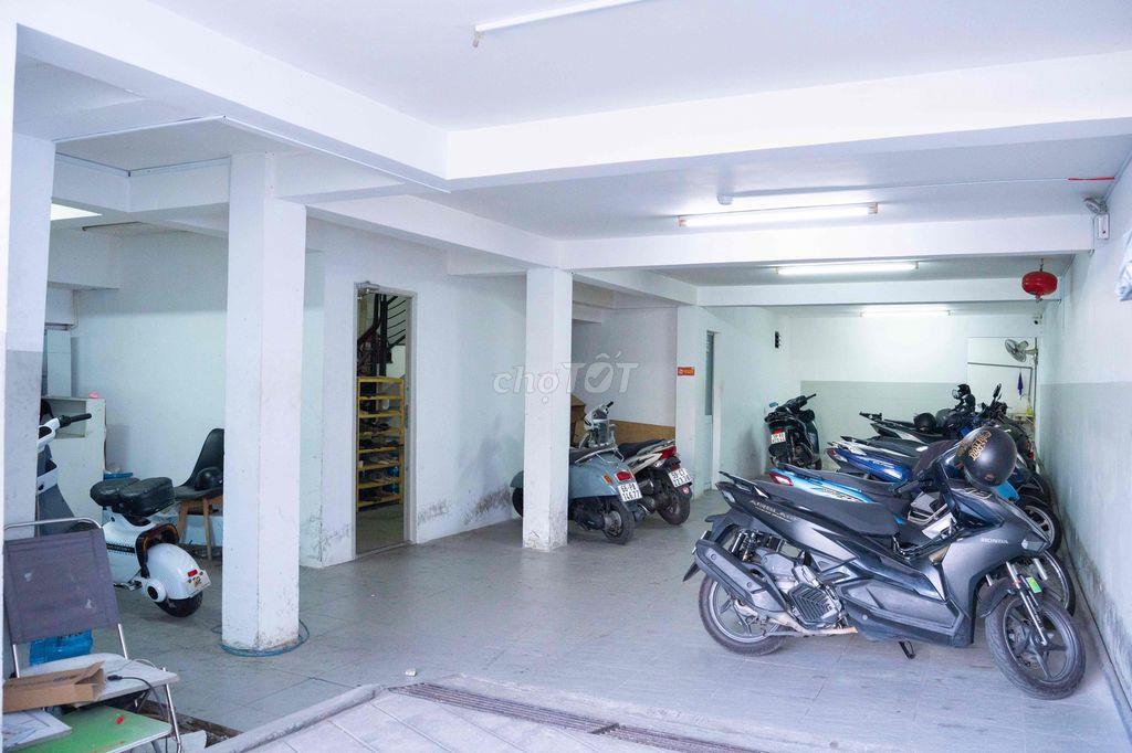 Cho Thuê toà nhà văn phòng mặt tiền nguyễn hoàng q2 4 sàn 8x20 hầm